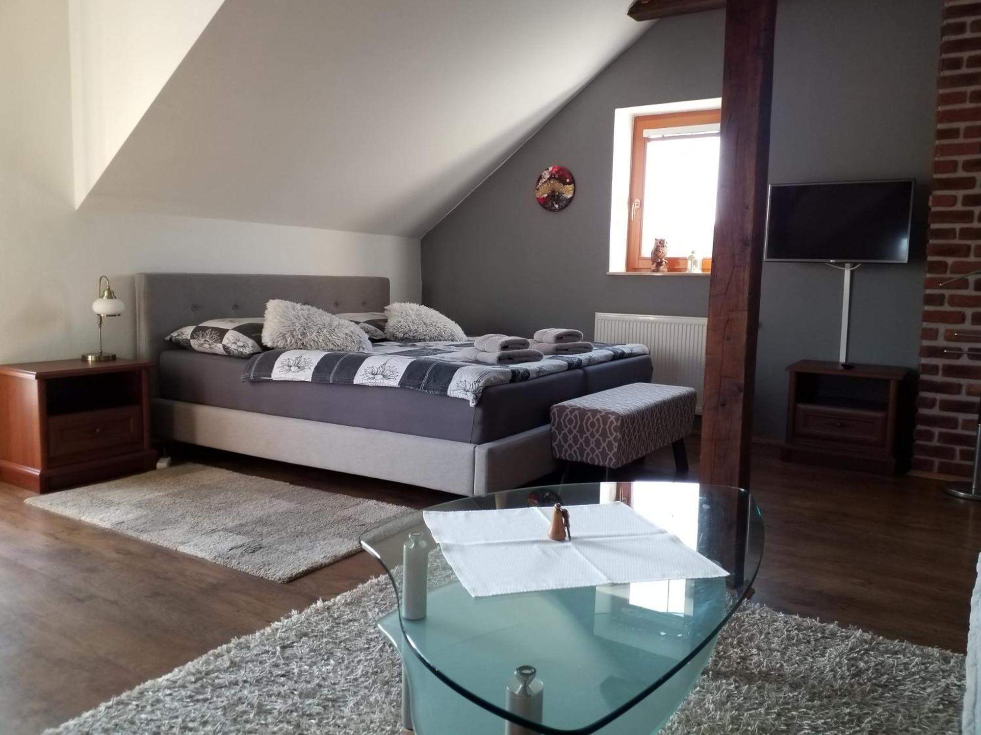 Green Apartment Frantiskovy Lazne Bagian luar foto